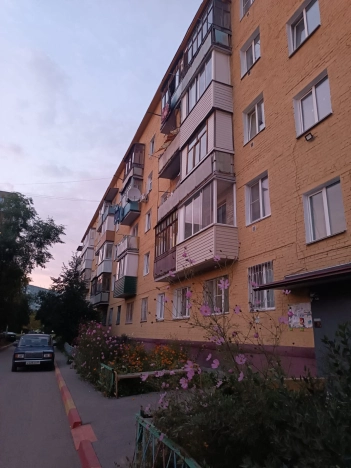 Купить однокомнатную квартиру в Омске. Вариант № 6883606, 0, площадь -  квм, цена 3300000 рублей