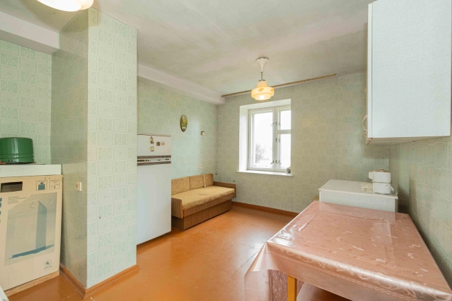 Купить четырехкомнатную квартиру в Владимирской области. Вариант № 42856, 10, площадь -  квм, цена 2060000 рублей