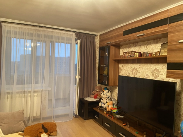 Купить трехкомнатную квартиру в Пушкине. Вариант № 3462, 6, площадь -  квм, цена 10500000 рублей