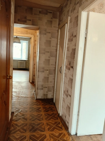 Купить трехкомнатную квартиру на вторичке в районе Октябрьский в Владимире. Вариант № 5482283, 14, площадь -  квм, цена 4500000 рублей