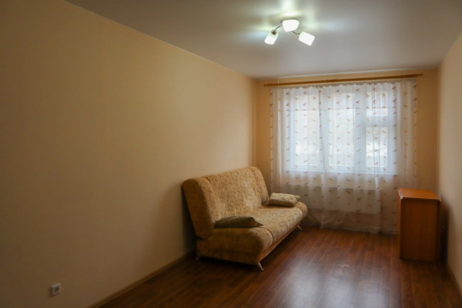 Купить квартиру на улице Твардовского в Новосибирске. Вариант № 8144369, 3, площадь -  квм, цена 4900000 рублей