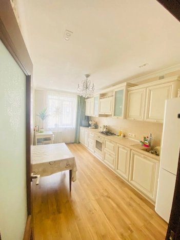 Купить двухкомнатную квартиру в Нижегородской области. Вариант № 3431897, 6, площадь -  квм, цена 20800000 рублей