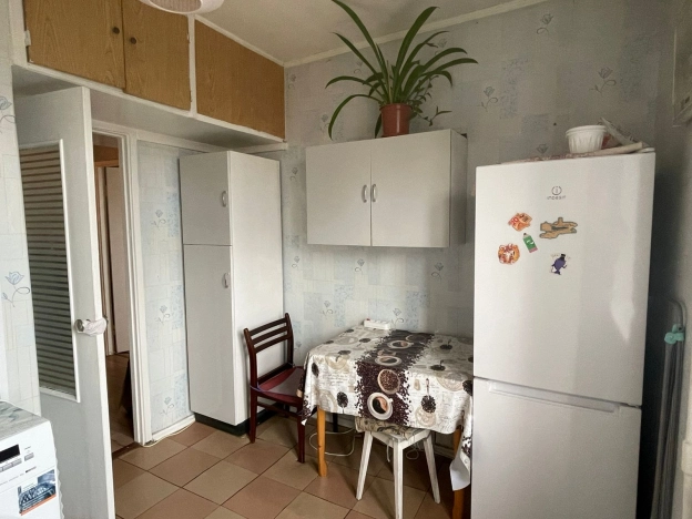 Купить квартиру в Москве. Вариант № 9882777, 7, площадь -  квм, цена 18100000 рублей