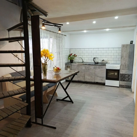 Купить дом в районе Заельцовский в Новосибирске. Вариант № 4803574, 20, площадь -  квм, цена 6550000 рублей