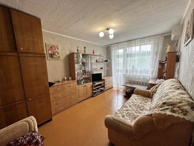 Купить однокомнатную квартиру в Приморском крае. Вариант № 8280, 12, площадь -  квм, цена 3300000 рублей