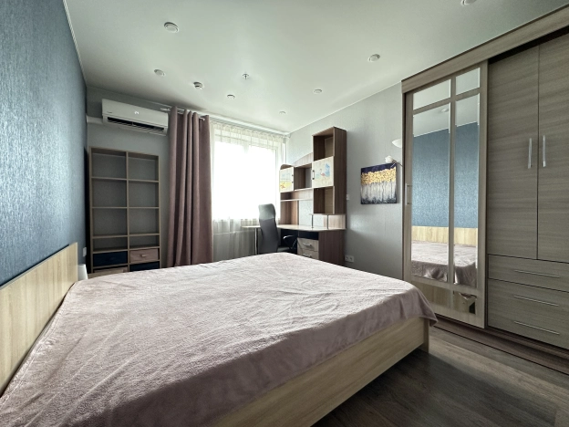 Купить однокомнатную квартиру у метро Улица Дыбенко в Санкт-Петербурге. Вариант № 715364, 1, площадь -  квм, цена 8800000 рублей