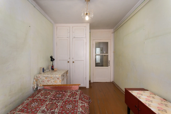 Купить трехкомнатную квартиру на вторичке на улице Карла Маркса в Республике Башкортостан. Вариант № 31958, 9, площадь -  квм, цена 3600000 рублей