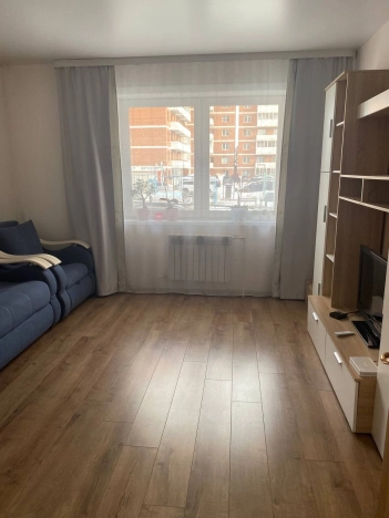 Купить квартиру на улице Комарова в Улан-Удэ. Вариант № 9748266, 9, площадь -  квм, цена 7700000 рублей