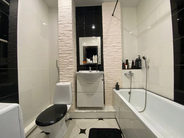 Купить Студию в Волгограде. Вариант № 43372, 4, площадь -  квм, цена 5200000 рублей