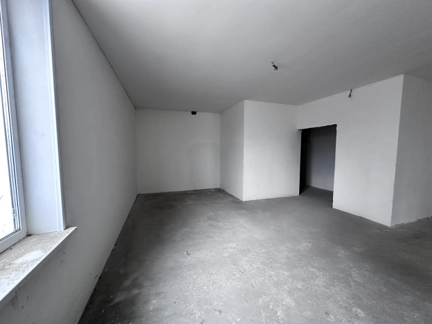 Купить трехкомнатную квартиру в Приморском крае. Вариант № 18715, 3, площадь -  квм, цена 3900000 рублей