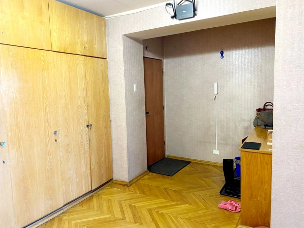 Купить четырехкомнатную квартиру в ЦАО в Москве. Вариант № 35516, 10, площадь -  квм, цена 48000000 рублей