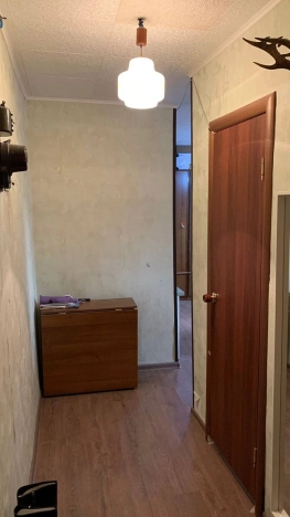 Купить однокомнатную квартиру в Новосибирске. Вариант № 9196426, 5, площадь -  квм, цена 3800000 рублей