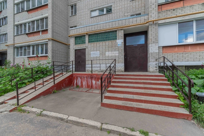 Купить квартиру на улице Соколова-Соколёнка в Владимире. Вариант № 1950823, 26, площадь -  квм, цена 8230000 рублей