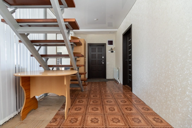 Купить дом в Омске. Вариант № 5779, 28, площадь -  квм, цена 9360000 рублей