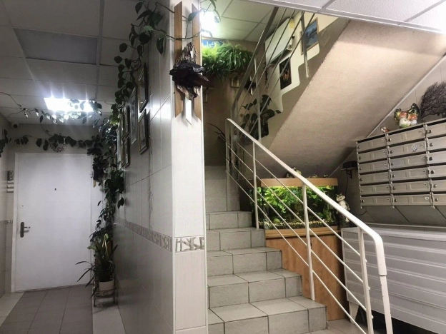 Купить квартиру в Москве. Вариант № 10074036, 13, площадь -  квм, цена 23450000 рублей