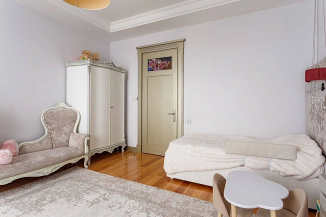 Купить квартиру в Москве. Вариант № 8074308, 15, площадь -  квм, цена 115000000 рублей