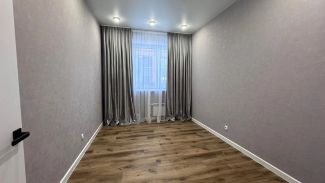 Снять квартиру у метро Площадь Гарина-Михайловского в Новосибирске. Вариант № 8909270, 15, площадь -  квм, цена 80000 рублей