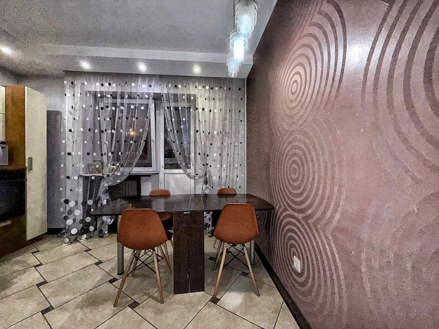 Купить квартиру в Москве. Вариант № 8414328, 14, площадь -  квм, цена 20000000 рублей