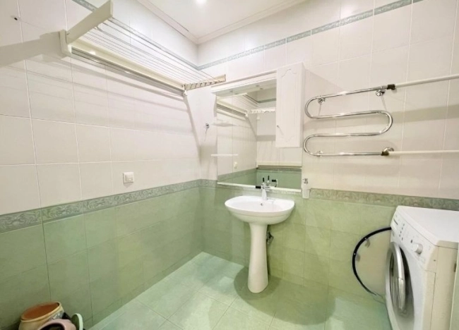 Купить квартиру в Москве. Вариант № 9178285, 8, площадь - квм, цена 38900000 рублей