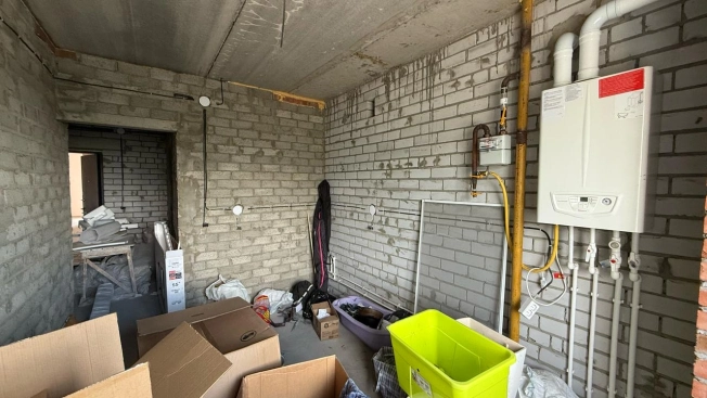 Купить однокомнатную квартиру на улице Обсерваторная в Ростовской области. Вариант № 2889770, 2, площадь -  квм, цена 4550000 рублей