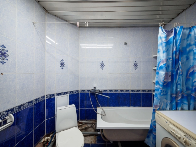 Купить трехкомнатную квартиру в Омске. Вариант № 8359067, 12, площадь -  квм, цена 5870000 рублей