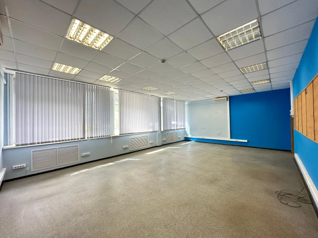 Снять коммерческую недвижимость в Новосибирске. Вариант № 5425955, 1, площадь - квм, цена 571000 рублей