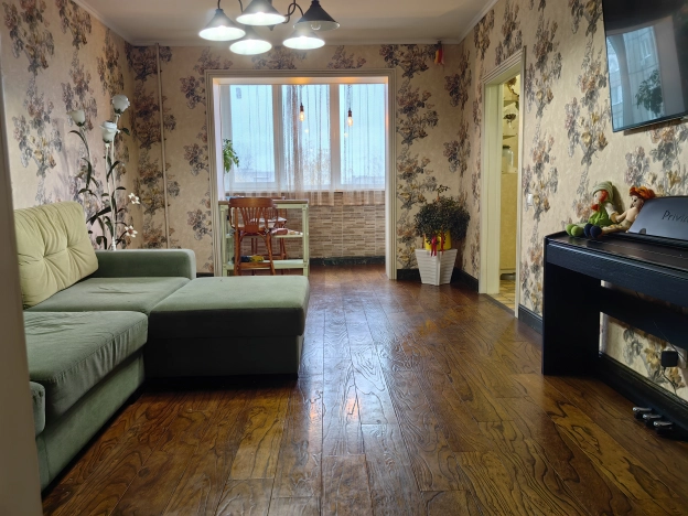 Купить трехкомнатную квартиру на улице Горького в Владимире. Вариант № 10807838, 0, площадь - квм, цена 10000000 рублей