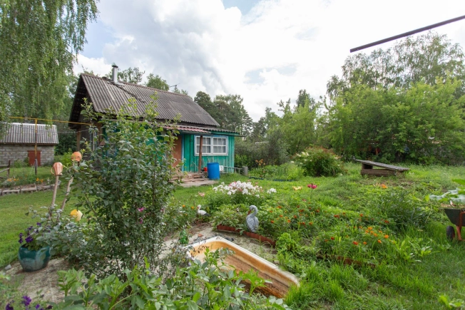 Купить дом на улице Совхозная в Тюменской области. Вариант № 1715888, 13, площадь -  квм, цена 3100000 рублей