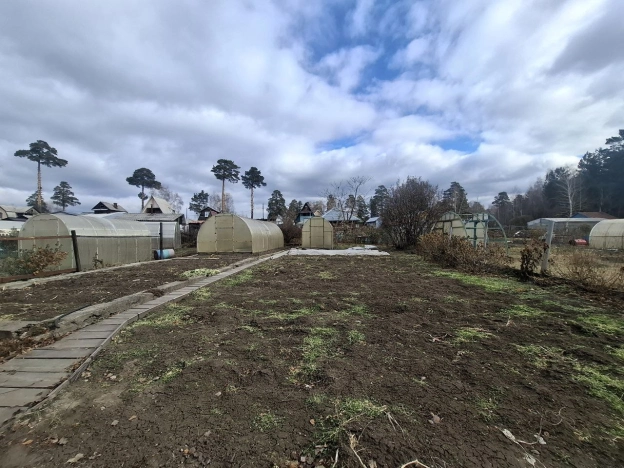 Купить дом на улице Административная в Иркутской области. Вариант № 8444115, 7, площадь -  квм, цена 1300000 рублей