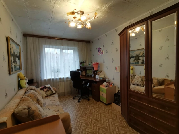 Купить трехкомнатную квартиру в Калуге. Вариант № 3808, 11, площадь -  квм, цена 6300000 рублей