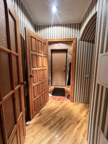 Купить многокомнатную квартиру в Архангельской области. Вариант № 298786, 8, площадь -  квм, цена 15800000 рублей