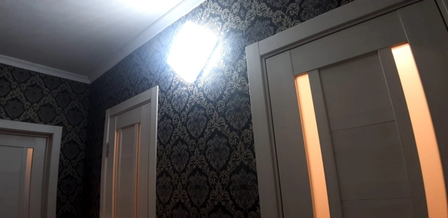 Купить трехкомнатную квартиру на улице Ильи Мухачева в Бийске. Вариант № 11863, 28, площадь -  квм, цена 7300000 рублей