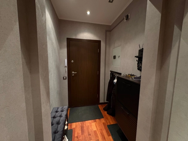 Купить трехкомнатную квартиру в Санкт-Петербурге. Вариант № 8875757, 12, площадь -  квм, цена 20500000 рублей