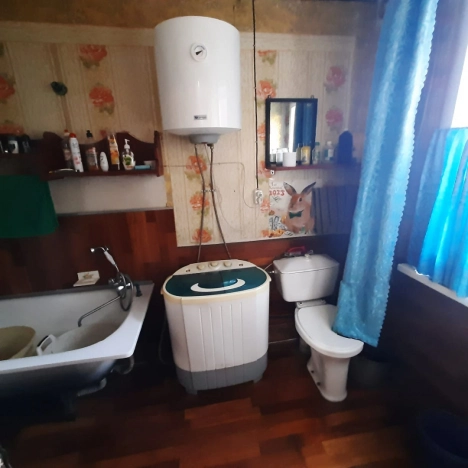 Купить дом на улице Первомайский переулок в Ангарске. Вариант № 33549, 12, площадь -  квм, цена 5600000 рублей