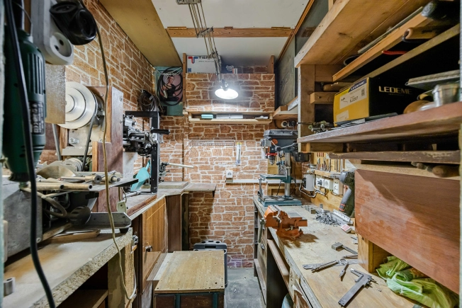 Купить трехкомнатную квартиру в Санкт-Петербурге. Вариант № 9571264, 25, площадь -  квм, цена 16200000 рублей