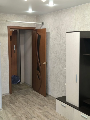 Купить трехкомнатную квартиру в Новосибирской области. Вариант № 8199358, 2, площадь -  квм, цена 5500000 рублей