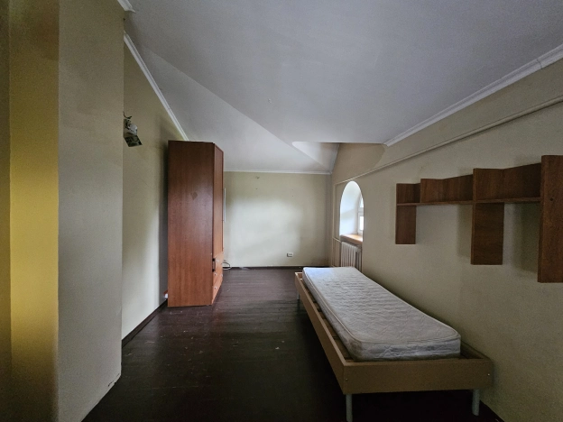 Купить дом в Москве. Вариант № 7846645, 8, площадь -  квм, цена 15490000 рублей