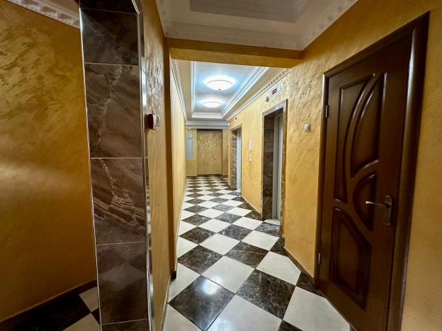 Купить квартиру в ЖК Губернский в Краснодаре. Вариант № 8242031, 16, площадь -  квм, цена 5550000 рублей