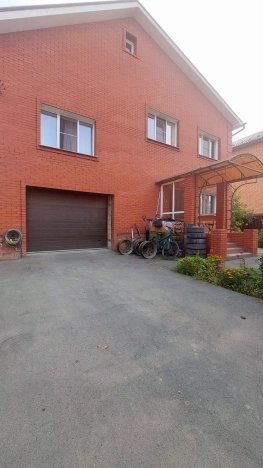 Купить дом в районе Заельцовский в Новосибирске. Вариант № 4134056, 1, площадь -  квм, цена 22000000 рублей