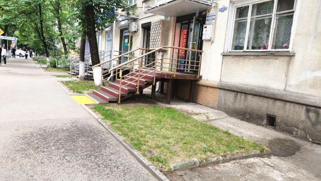Купить коммерческую недвижимость в Симферополе. Вариант № 46676, 2, площадь - квм, цена 12999000.0000 рублей