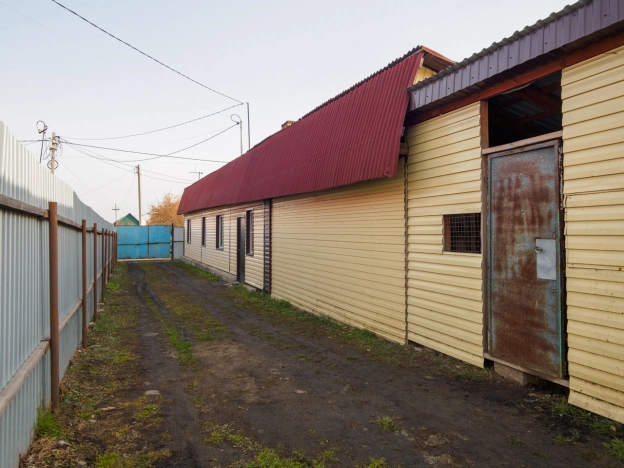 Купить дом в Омске. Вариант № 20724, 4, площадь -  квм, цена 8300000 рублей