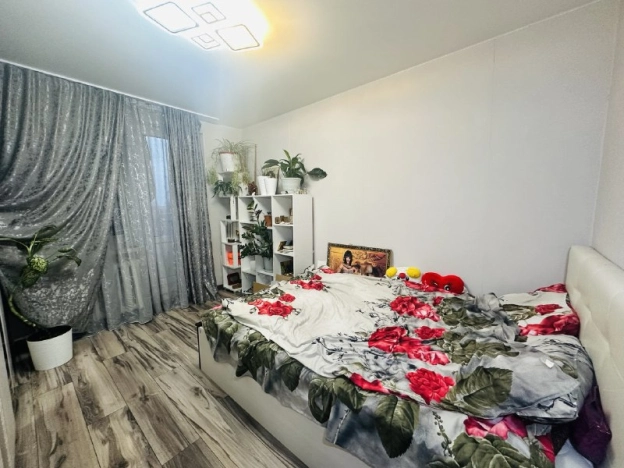 Купить квартиру в Калининграде. Вариант № 10932796, 4, площадь - квм, цена 5450000 рублей