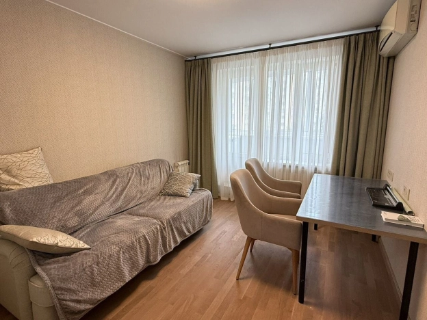 Купить квартиру в Москве. Вариант № 9209903, 7, площадь -  квм, цена 24900000 рублей