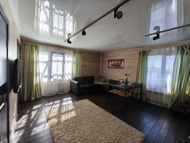 Купить дом в Микрорайоне Порт-Артур в Омске. Вариант № 2906613, 12, площадь -  квм, цена 6200000 рублей