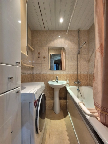 Снять квартиру в Республике Коми. Вариант № 9036505, 9, площадь -  квм, цена 28000 рублей