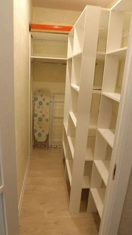 Купить однокомнатную квартиру в районе Кировский в Ростове-на-Дону. Вариант № 40730, 11, площадь -  квм, цена 10000000 рублей