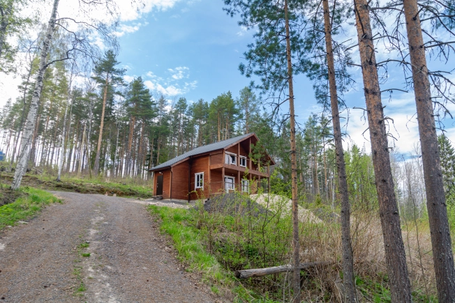 Купить дом в Петрозаводске. Вариант № 43924, 8, площадь -  квм, цена 8999000 рублей