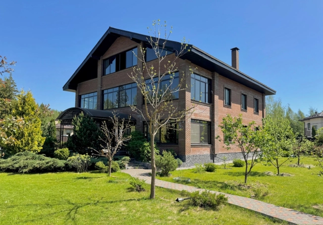 Купить дом у метро Пятницкое шоссе в Красногорске. Вариант № 47047, 1, площадь -  квм, цена 71000000 рублей