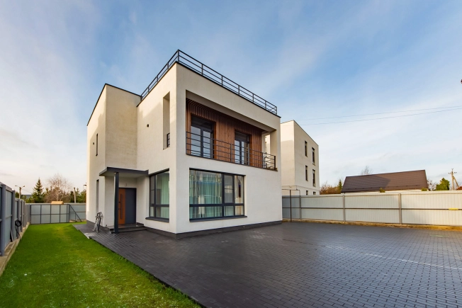 Купить дом в Москве. Вариант № 9823242, 0, площадь - квм, цена 35000000 рублей