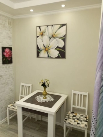 Купить двухкомнатную квартиру у метро Чкаловская в Москве. Вариант № 10779533, 3, площадь - квм, цена 13000000 рублей